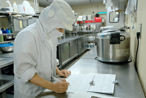 株式会社ミレニアムダイニング