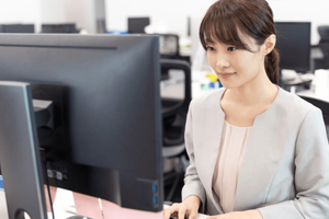株式会社グロース