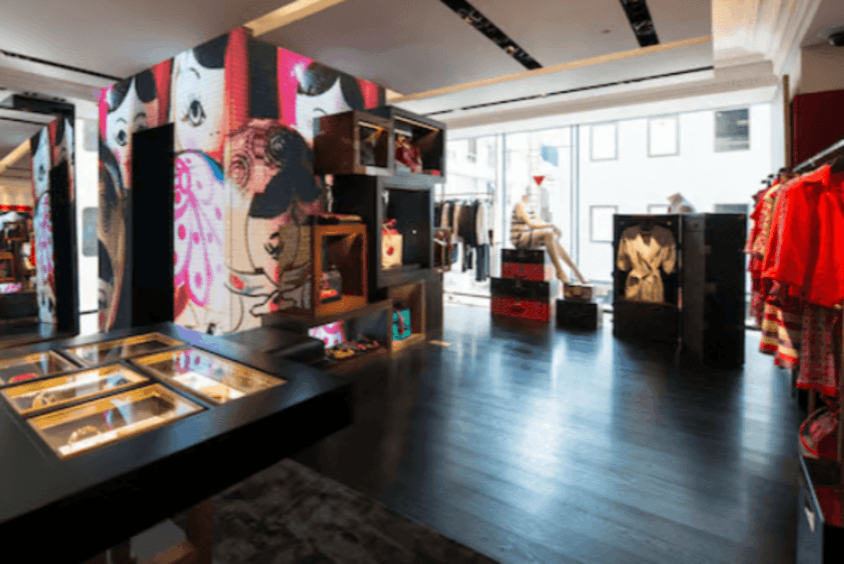 Sociedad Textil Lonia Japan 株式会社