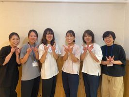 株式会社ラフラインズ