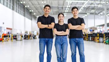 株式会社フェイス