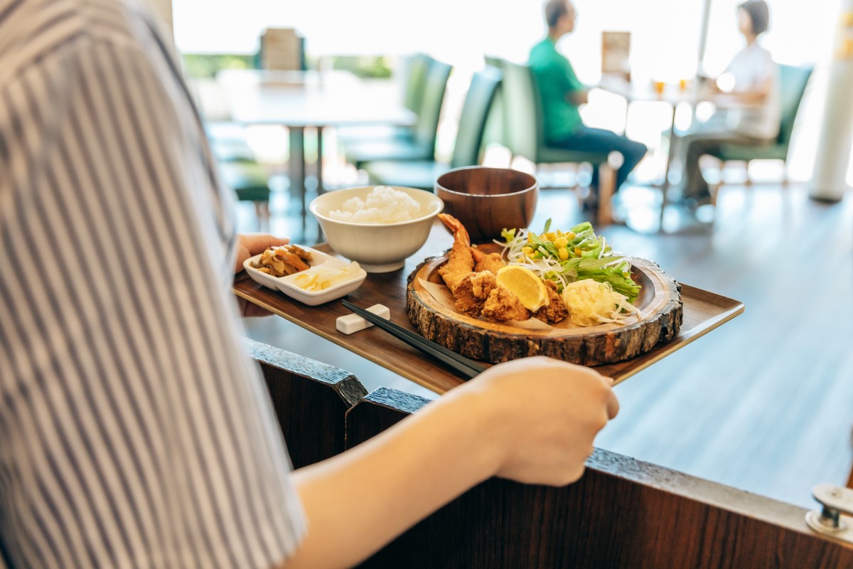 DELI&cafe一汁三菜