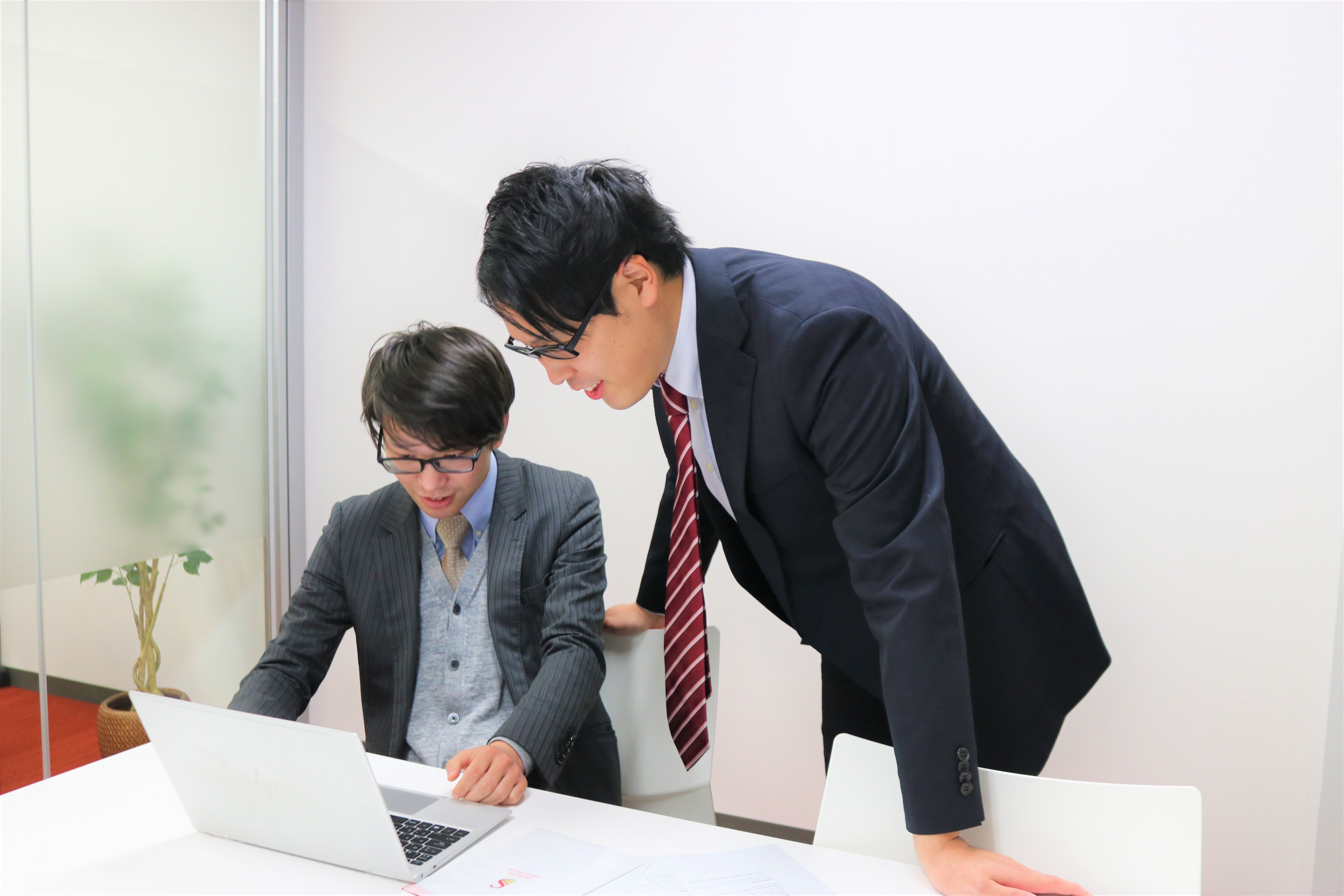株式会社セレクティ