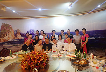 株式会社藤崎興産