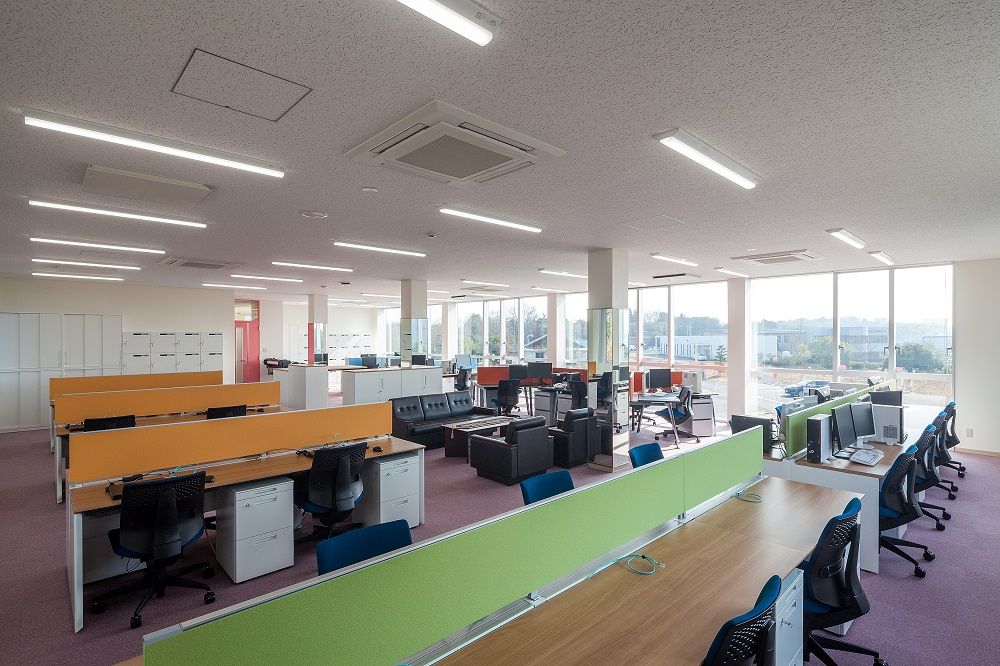 株式会社エイム